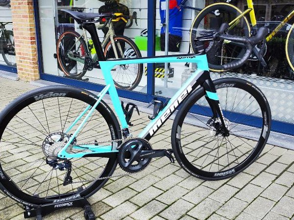Raptor - Bianchi et noir mat